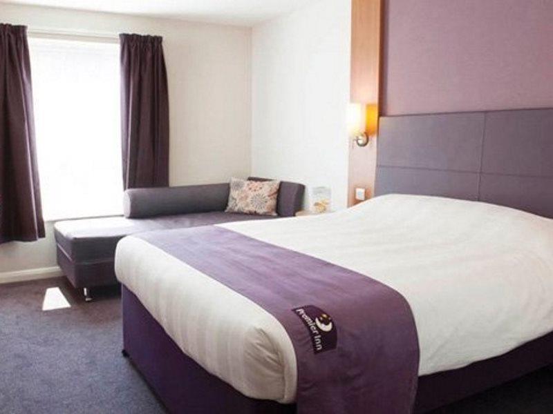 Premier Inn Stirling South Exterior foto